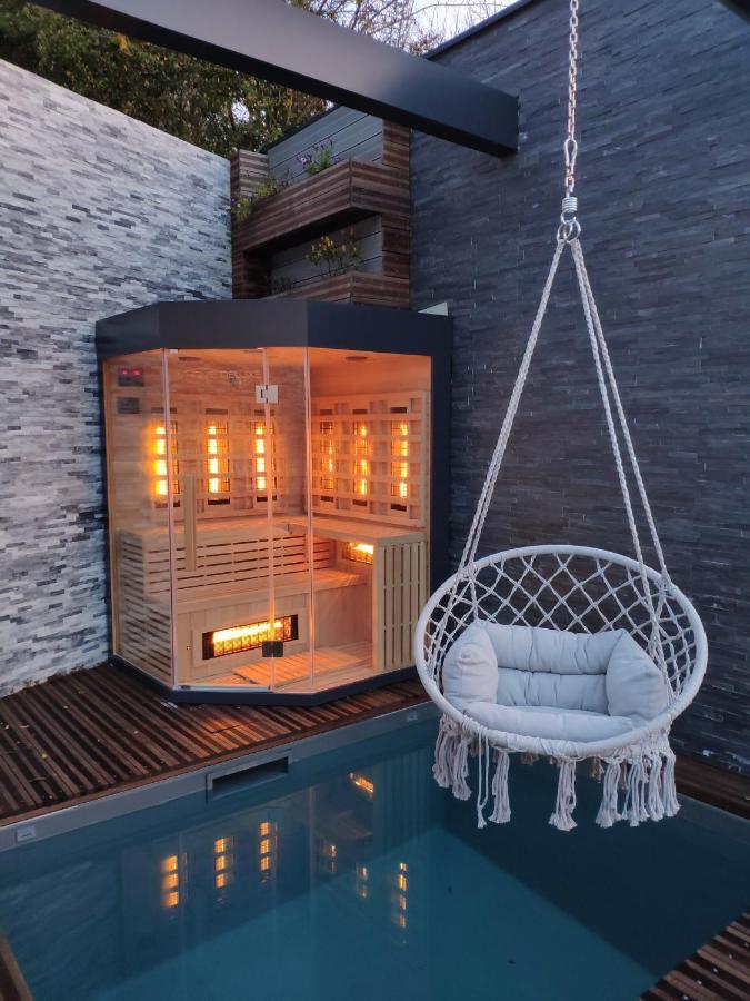Piscine Chauffee Et Spa Jacuzzi Privatif Terrasse Sans Vis A Vis ,,,Sky House Agen,,, Exterior foto